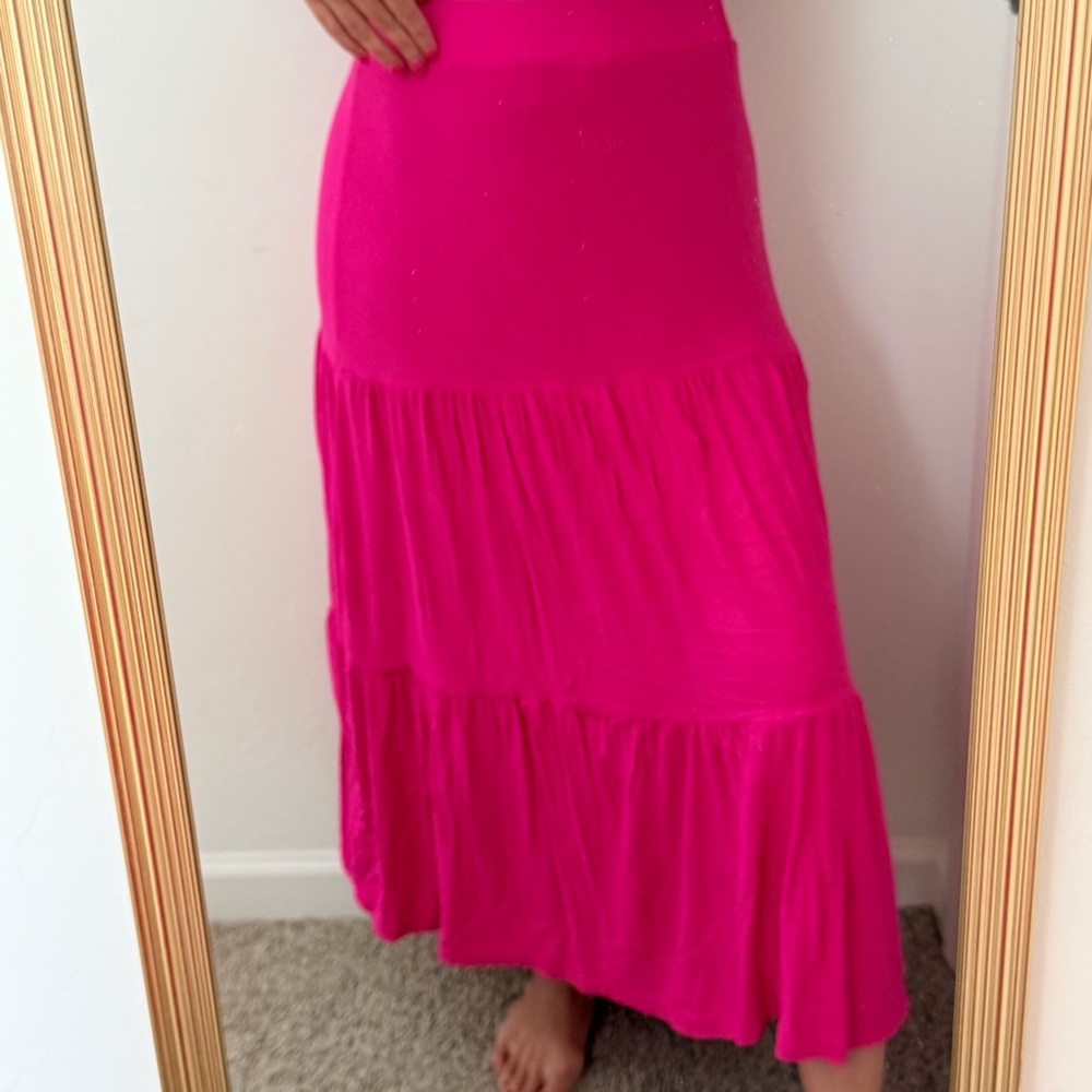 Pink Women's Tiered Maxi Skirt